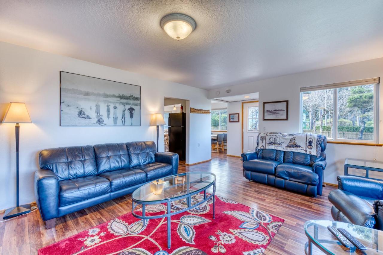 Hats House Coos Bay Esterno foto